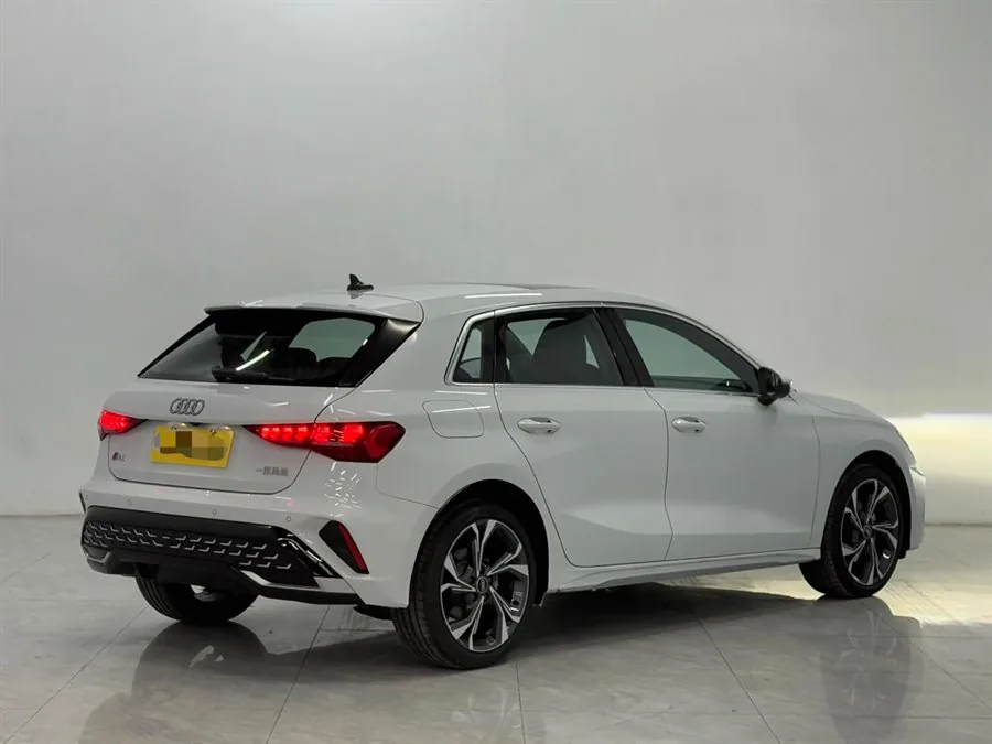 Audi A3L 35 TFSI