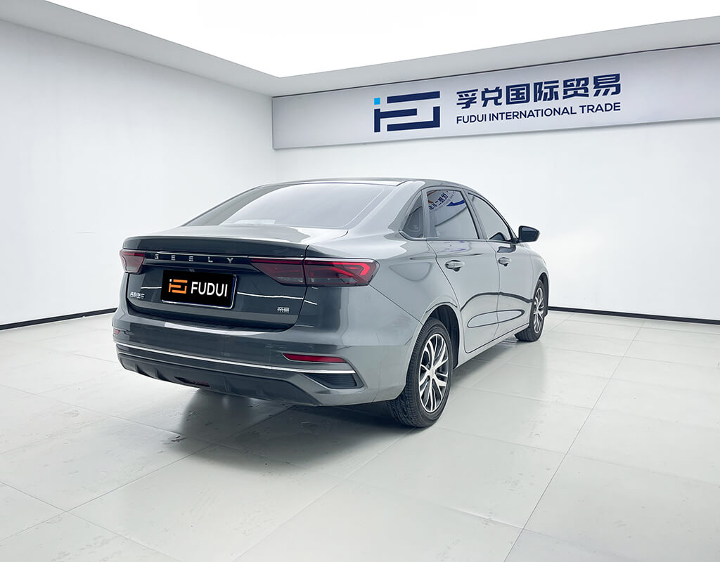 Geely Emgrand — 4