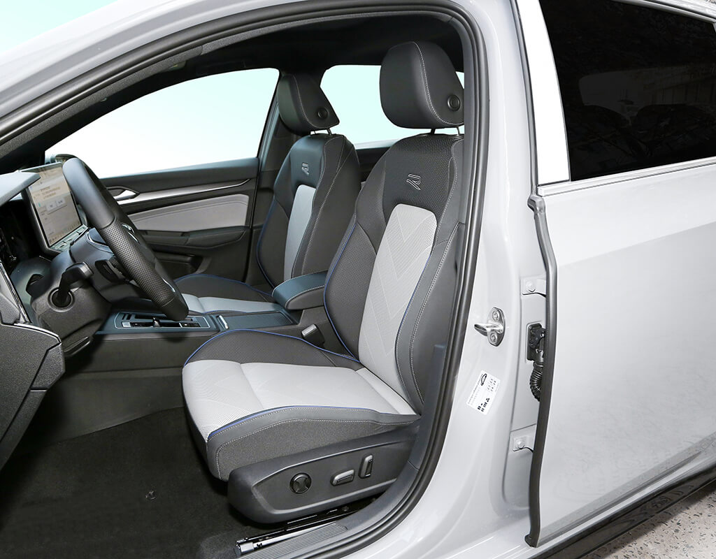 Volkswagen Golf 8.5 — 4