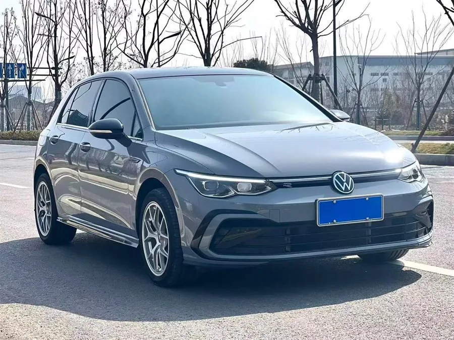 Volkswagen Golf 8.5